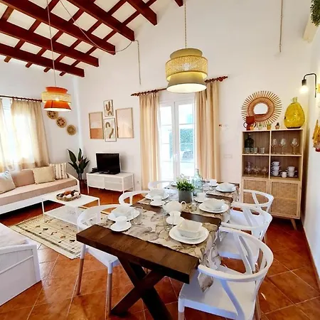 El Pinar * קאלה אן בלאנס